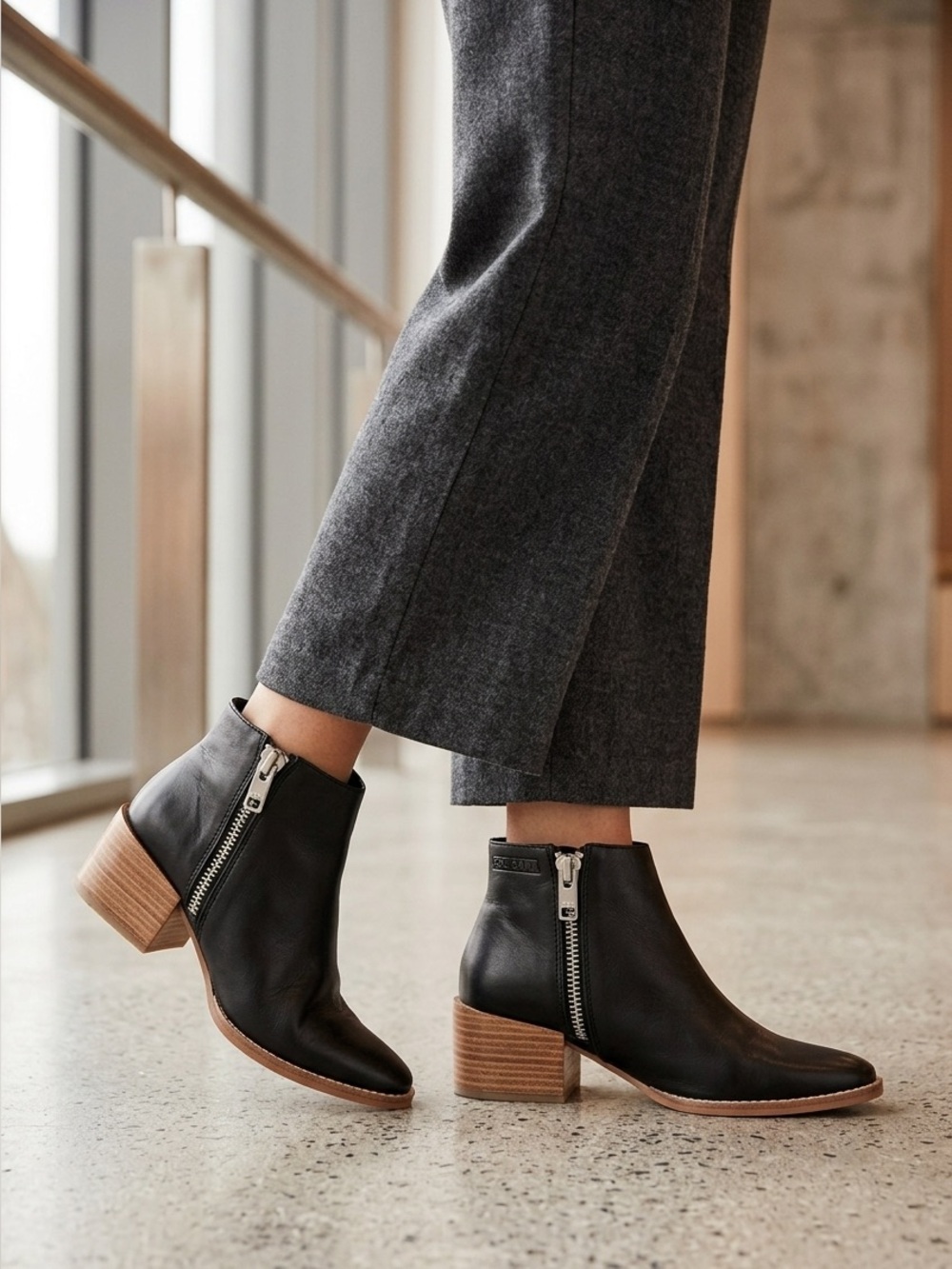 Sol Sana Genuine Leather Short Black Zipper Ankle Boot Size 36